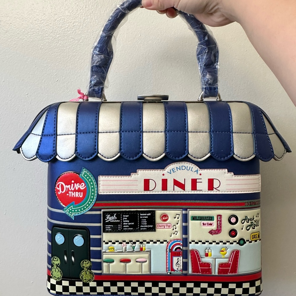 Vendula London Grab bag